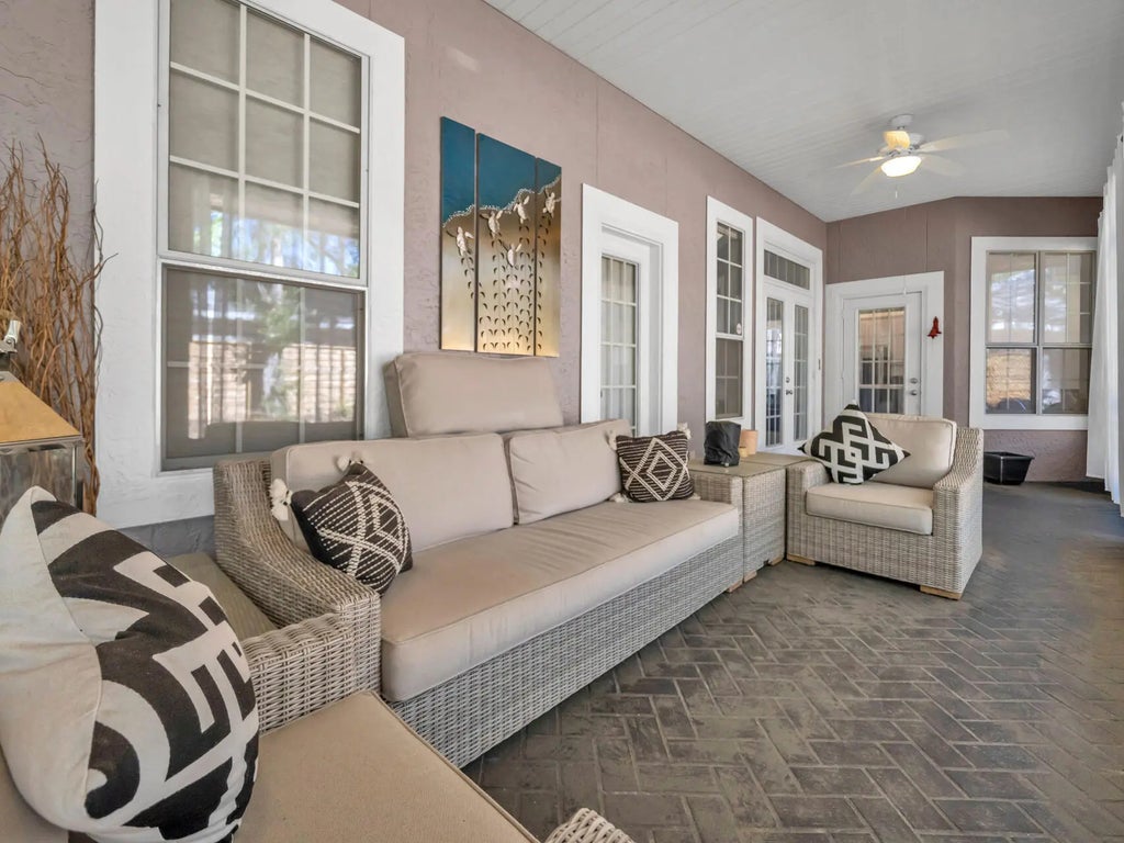 42 of 62 - 122 W Country Club Drive, Destin, FL