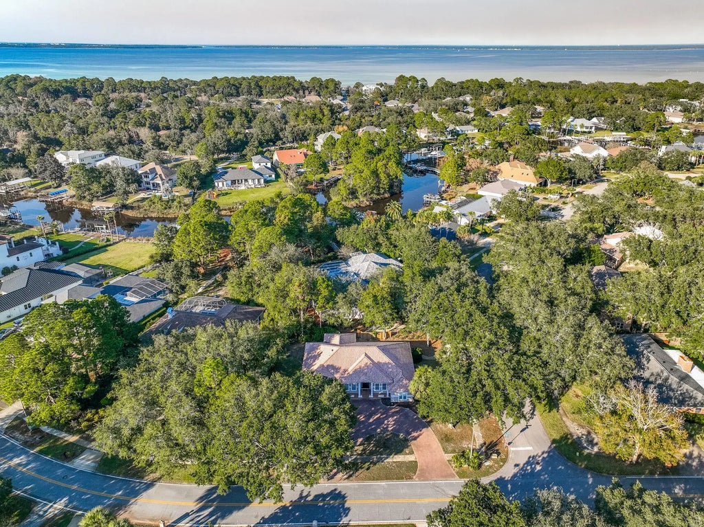 60 of 62 - 122 W Country Club Drive, Destin, FL