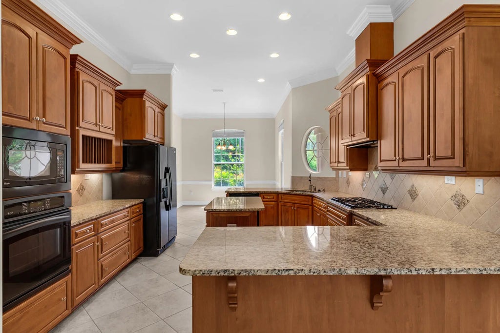 11 of 34 - 155 E Club House Drive, Freeport, FL