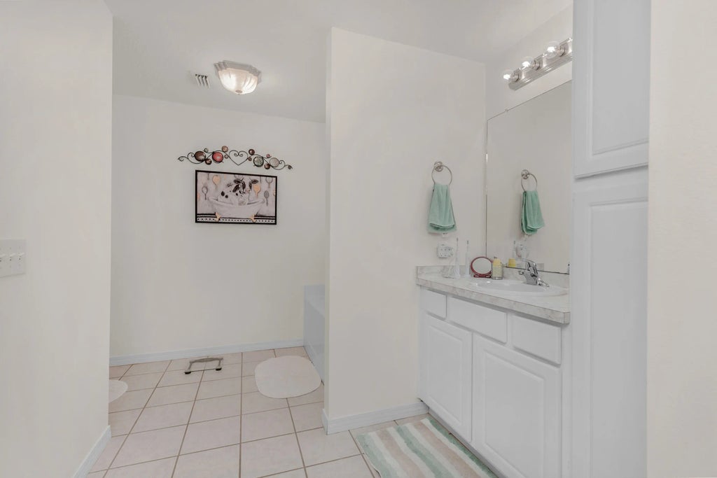 20 of 50 - 2162 Las Vegas Trail, Navarre, FL