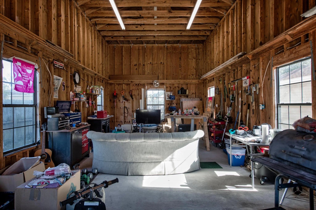 48 of 50 - 2162 Las Vegas Trail, Navarre, FL