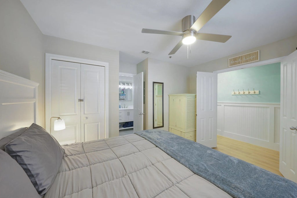 13 of 25 - 3191 Scenic Highway 98 Unit 202, Destin, FL