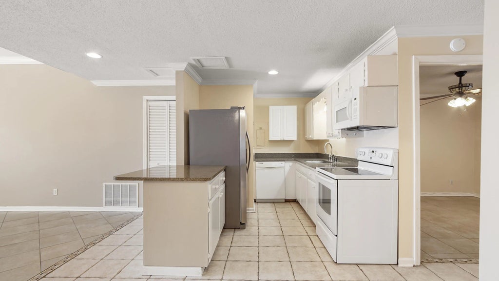 50 of 106 - 1656 Scenic Gulf Drive, Destin, FL
