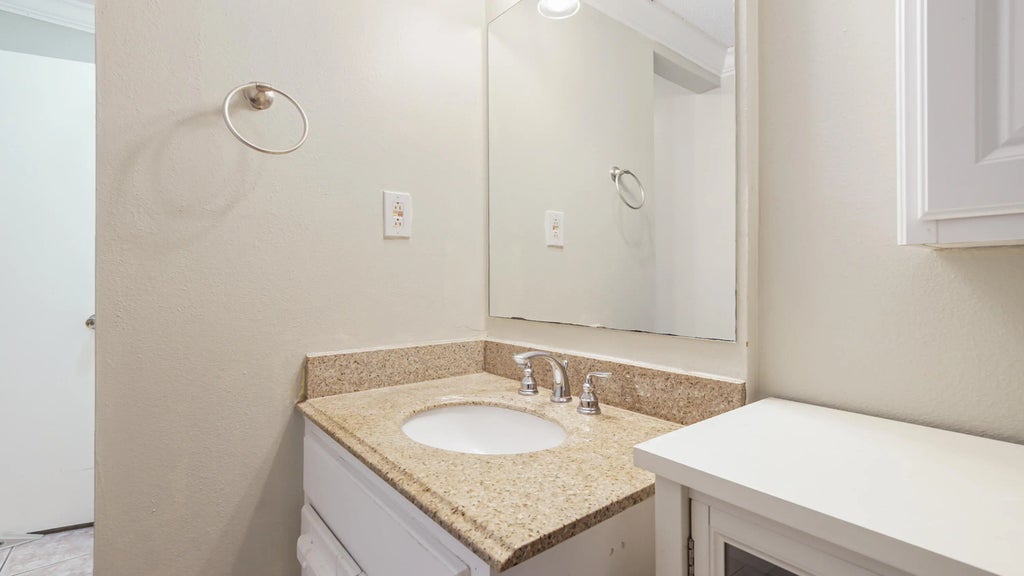 70 of 106 - 1656 Scenic Gulf Drive, Destin, FL