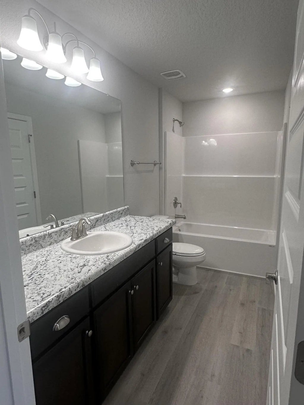 7 of 29 - 6115 Buckshot Drive, Crestview, FL