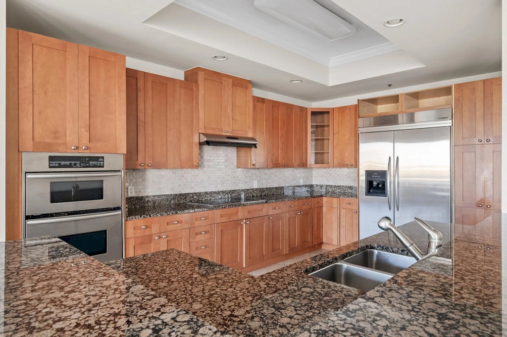 17 of 70 - 725 Gulf Shore Drive Unit 503a, Destin, FL
