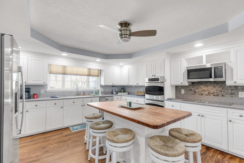 13 of 54 - 514 Vera Cruz Drive, Destin, FL