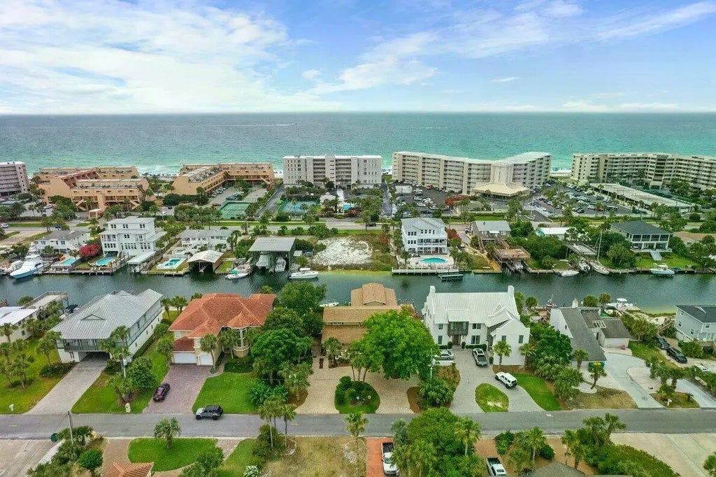 52 of 54 - 514 Vera Cruz Drive, Destin, FL