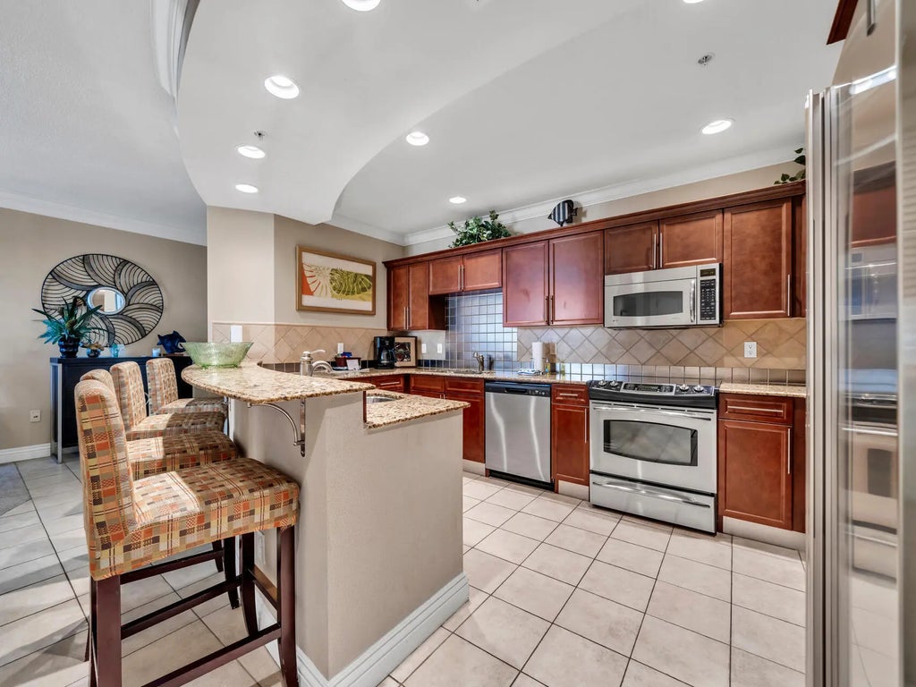 11 of 33 - 10 Harbor Boulevard Unit 904 E, Destin, FL