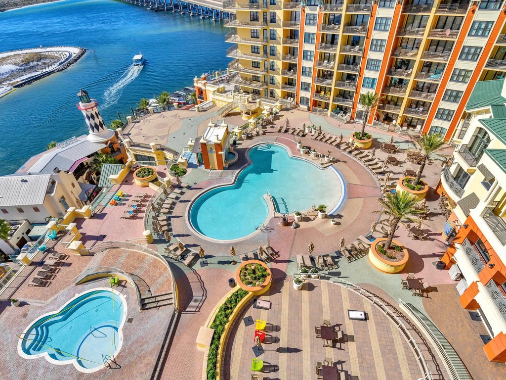 8 of 33 - 10 Harbor Boulevard Unit 904 E, Destin, FL