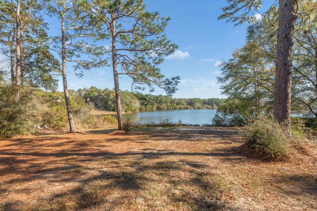 33 of 35 - 109 Oakcrest Drive, Crestview, FL