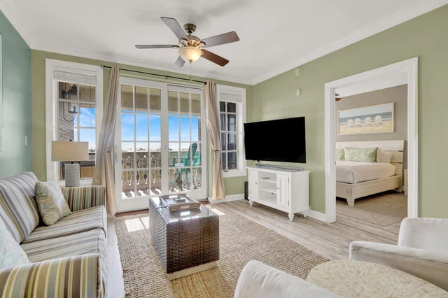 Photo of Listing #965137