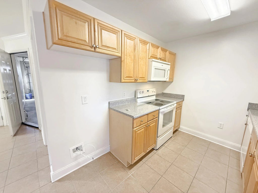 7 of 25 - 731 Majestic Drive, Crestview, FL