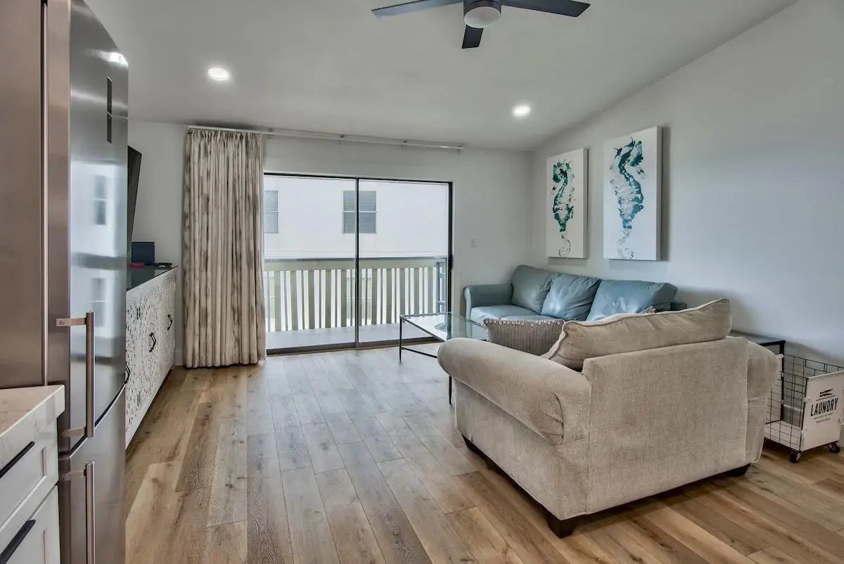 Photo of Listing #966421