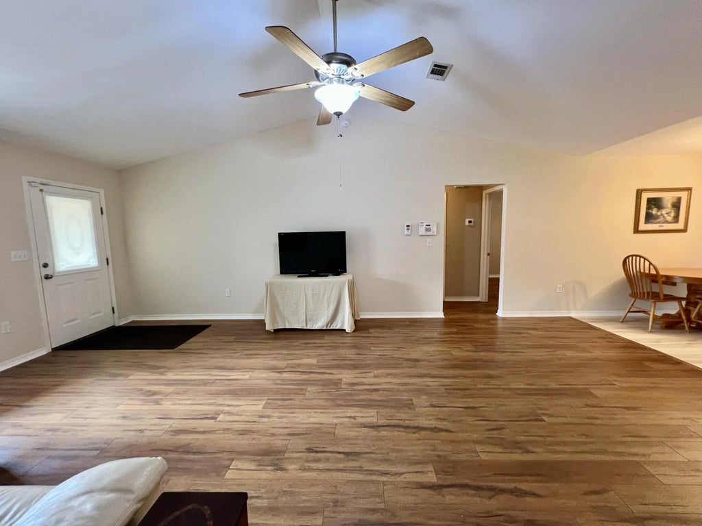 4 of 21 - 4645 Dove Way, Crestview, FL