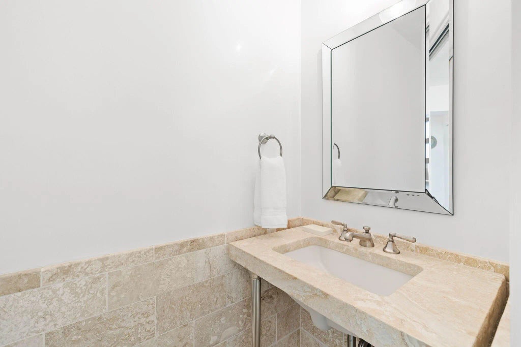 16 of 48 - 27 Admiralty Row 207, Alys Beach, FL