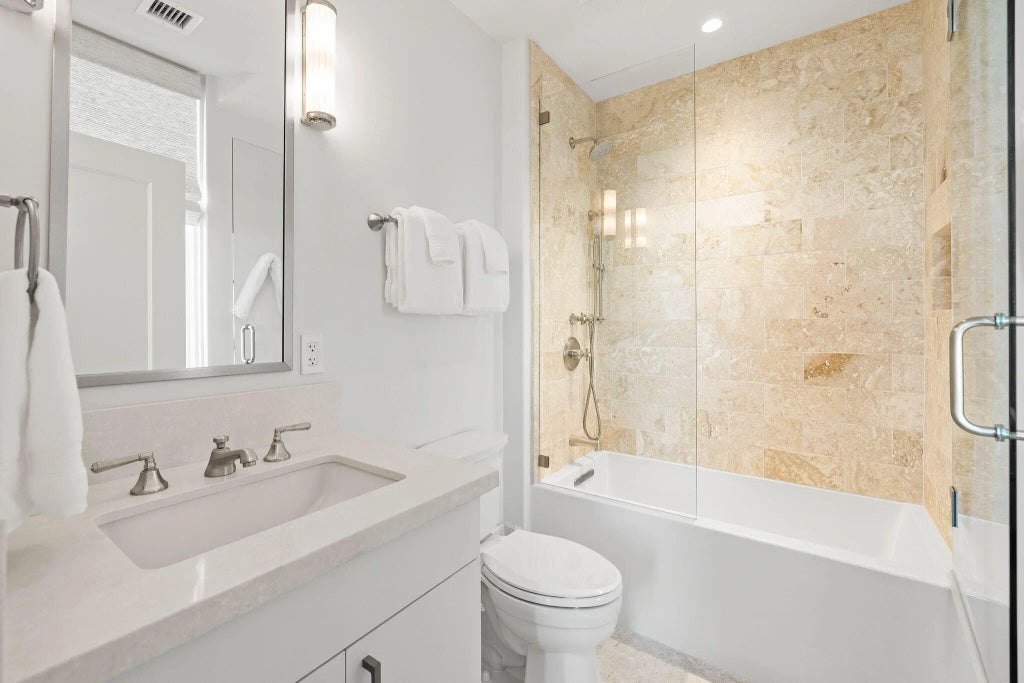 20 of 48 - 27 Admiralty Row 207, Alys Beach, FL