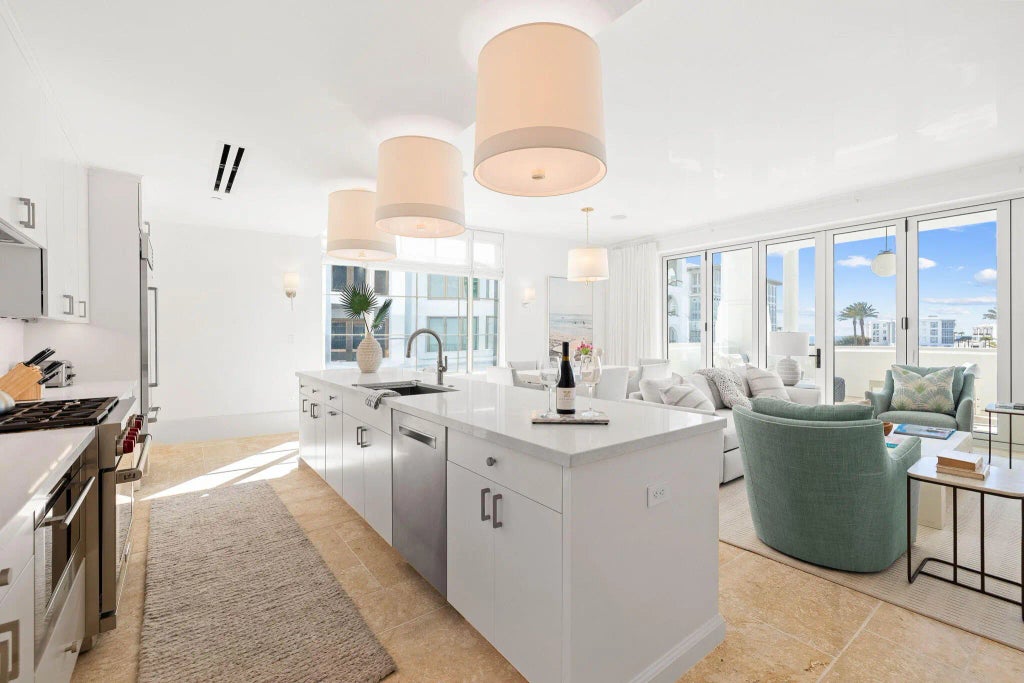 27 of 48 - 27 Admiralty Row 207, Alys Beach, FL