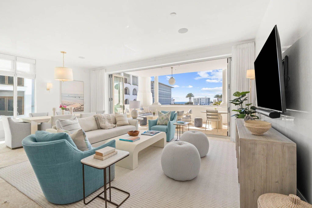 32 of 48 - 27 Admiralty Row 207, Alys Beach, FL