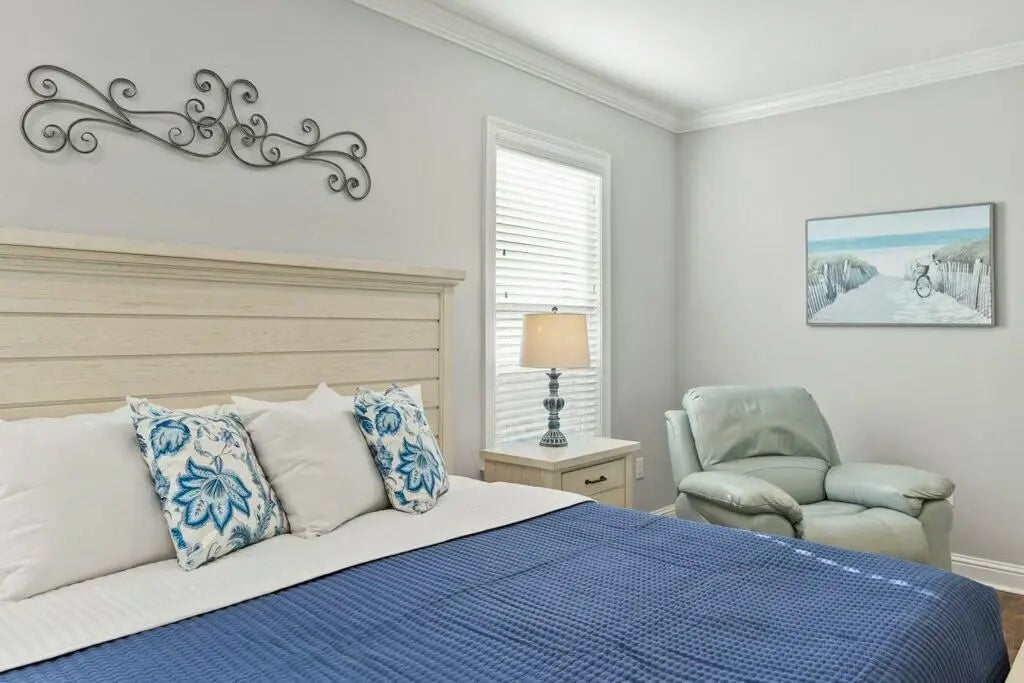 37 of 75 - 208 Meadow Lake Drive, Freeport, FL