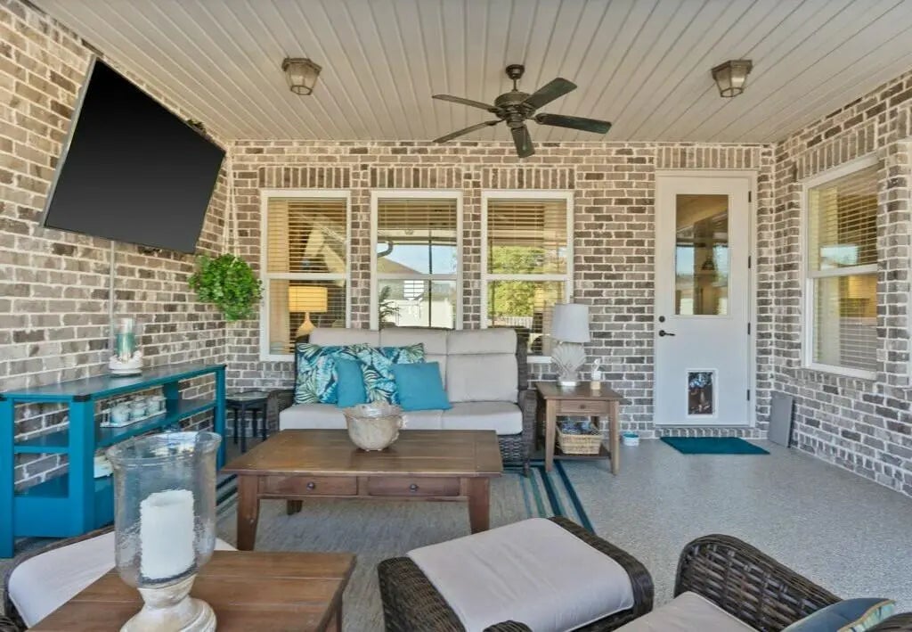 62 of 75 - 208 Meadow Lake Drive, Freeport, FL