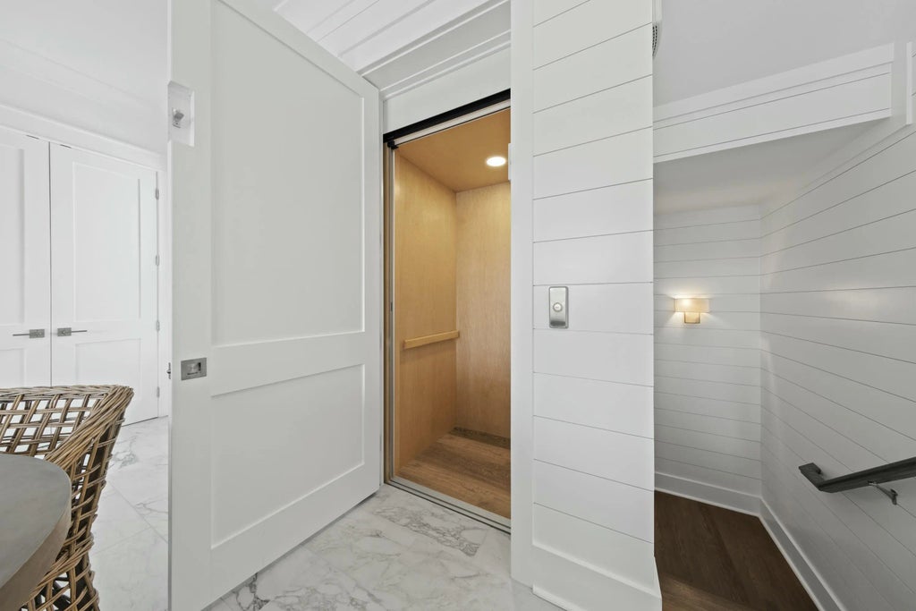 43 of 125 - 6212/6252 W County Hwy 30a, Santa Rosa Beach, FL