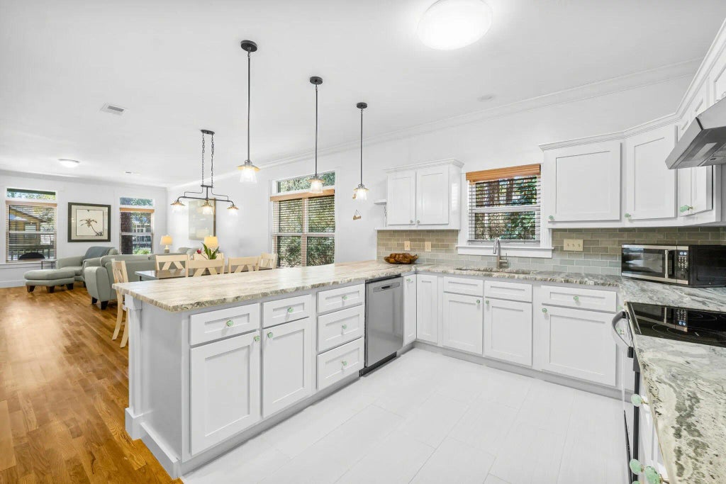 5 of 33 - 114 W Georgie Street, Santa Rosa Beach, FL