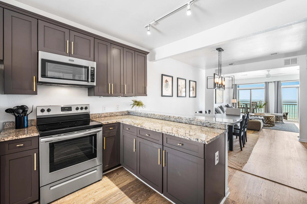 18 of 36 - 49 Hinton Bishop Drive # 4, Santa Rosa Beach, FL