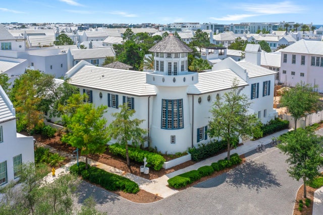 Photo of Listing #969158