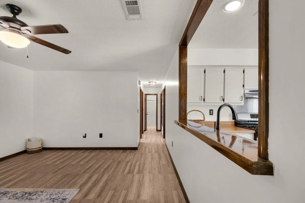 12 of 32 - 223 W Pinoak Court, Crestview, FL