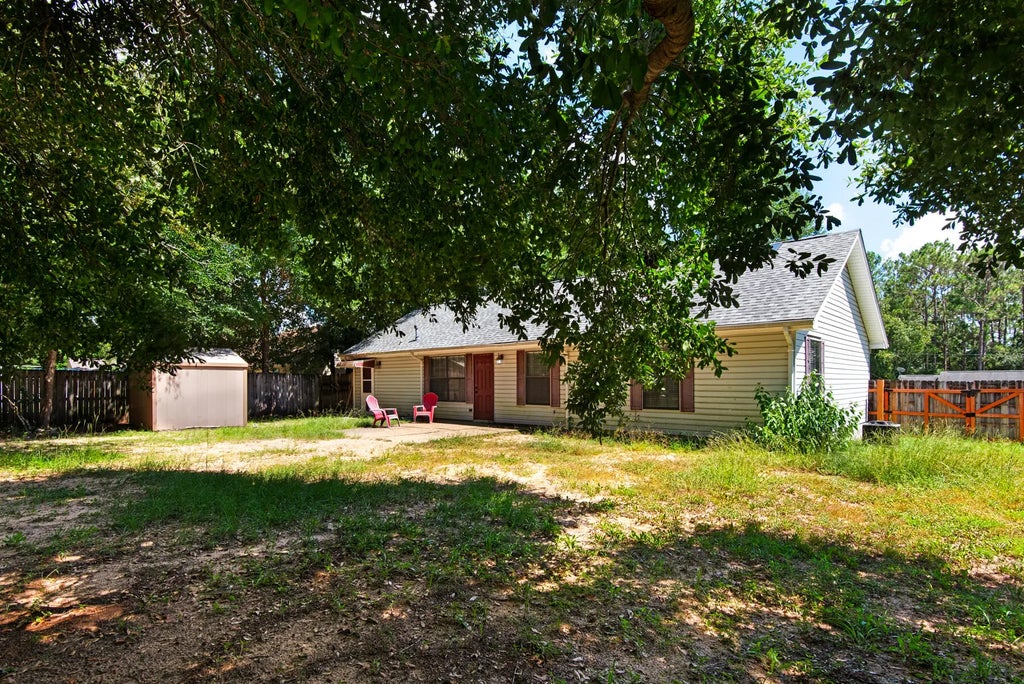 27 of 32 - 223 W Pinoak Court, Crestview, FL