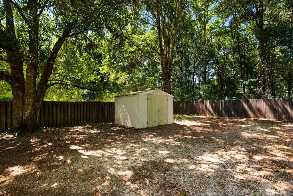 28 of 32 - 223 W Pinoak Court, Crestview, FL