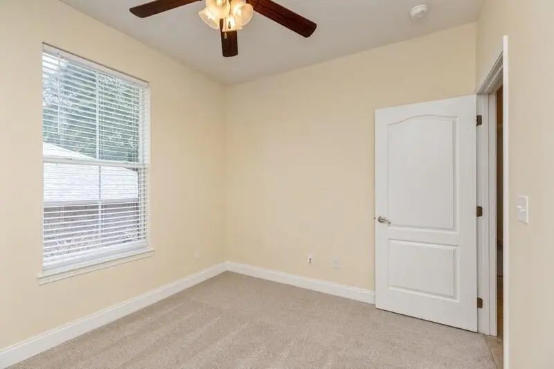 27 of 42 - 205 Eleases Crossing, Crestview, FL