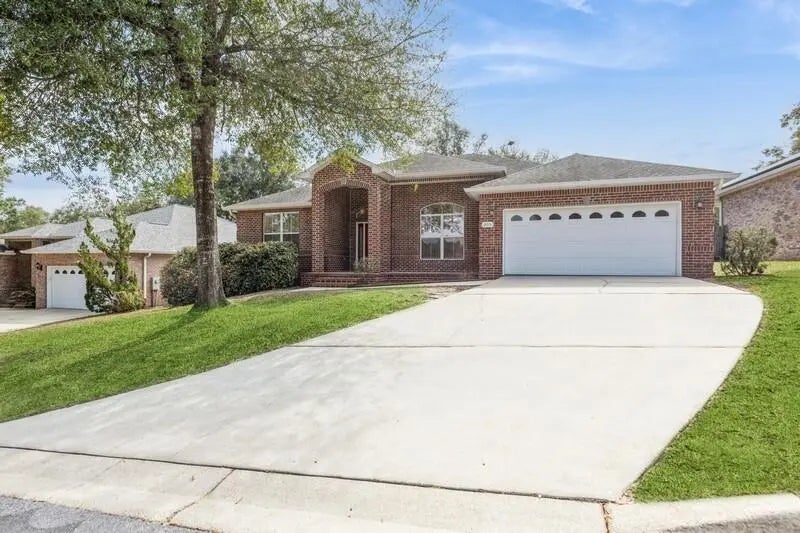 3 of 42 - 205 Eleases Crossing, Crestview, FL