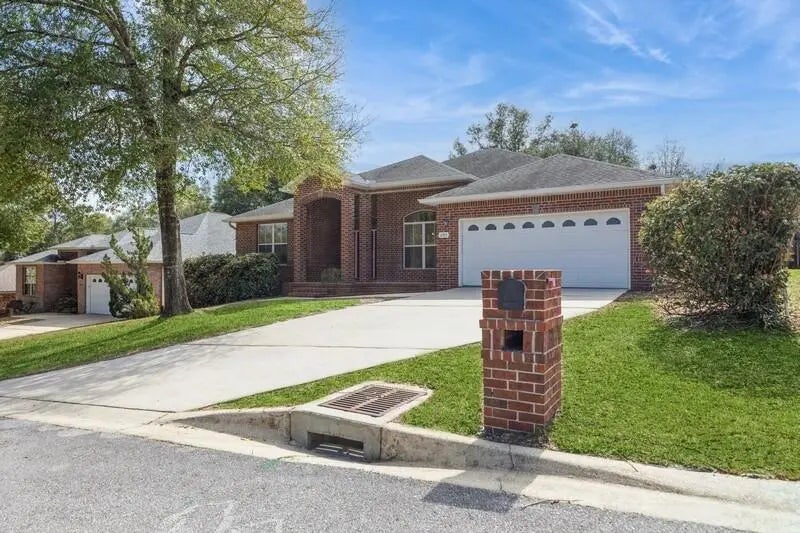 4 of 42 - 205 Eleases Crossing, Crestview, FL