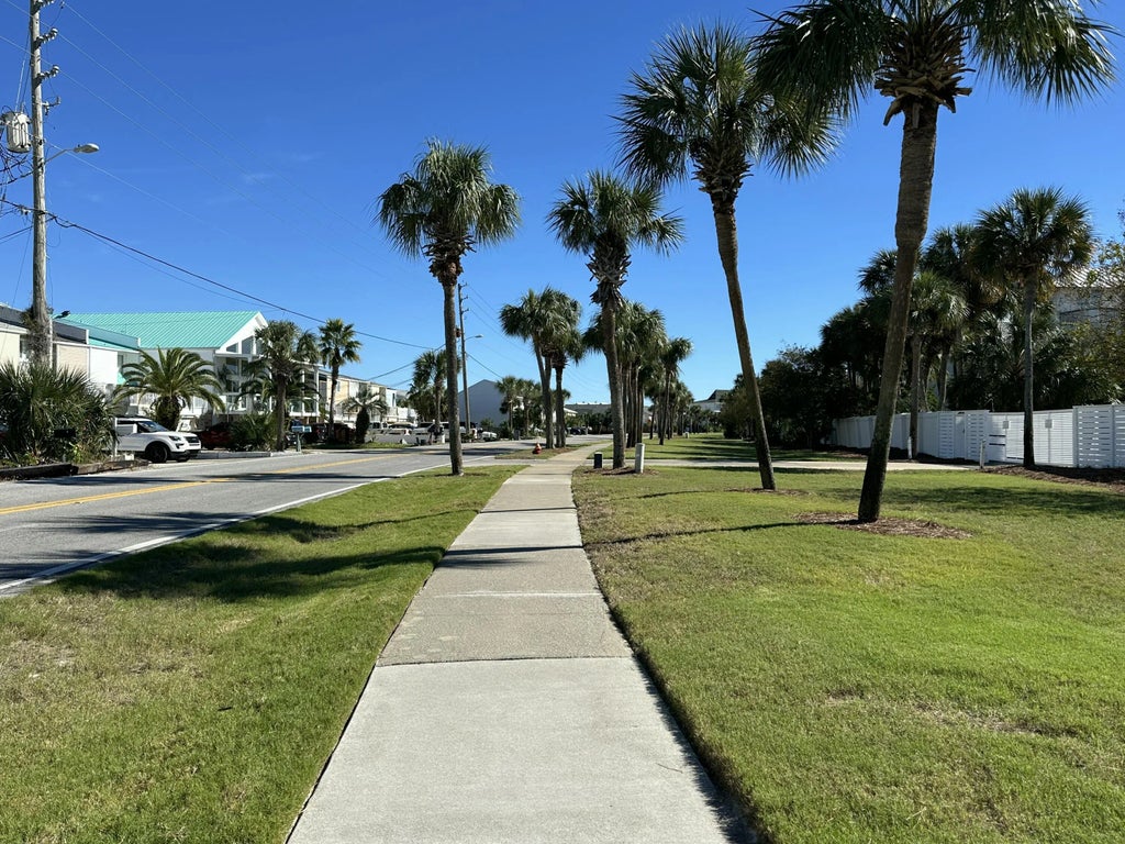 9 of 52 - 100 Gulf Shore Drive 306, Destin, FL