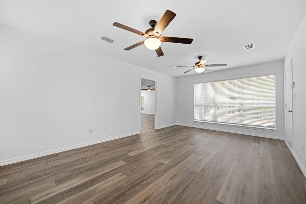 7 of 31 - 6004 Donald Guy Road, Crestview, FL