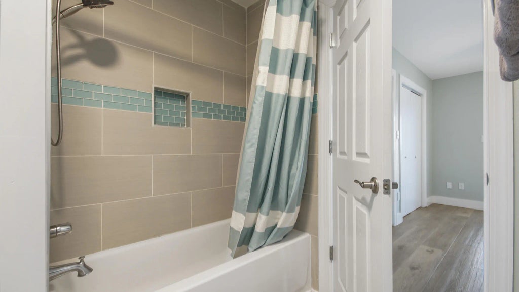 32 of 51 - 654 Seacliff Drive 4, Cape San Blas, FL