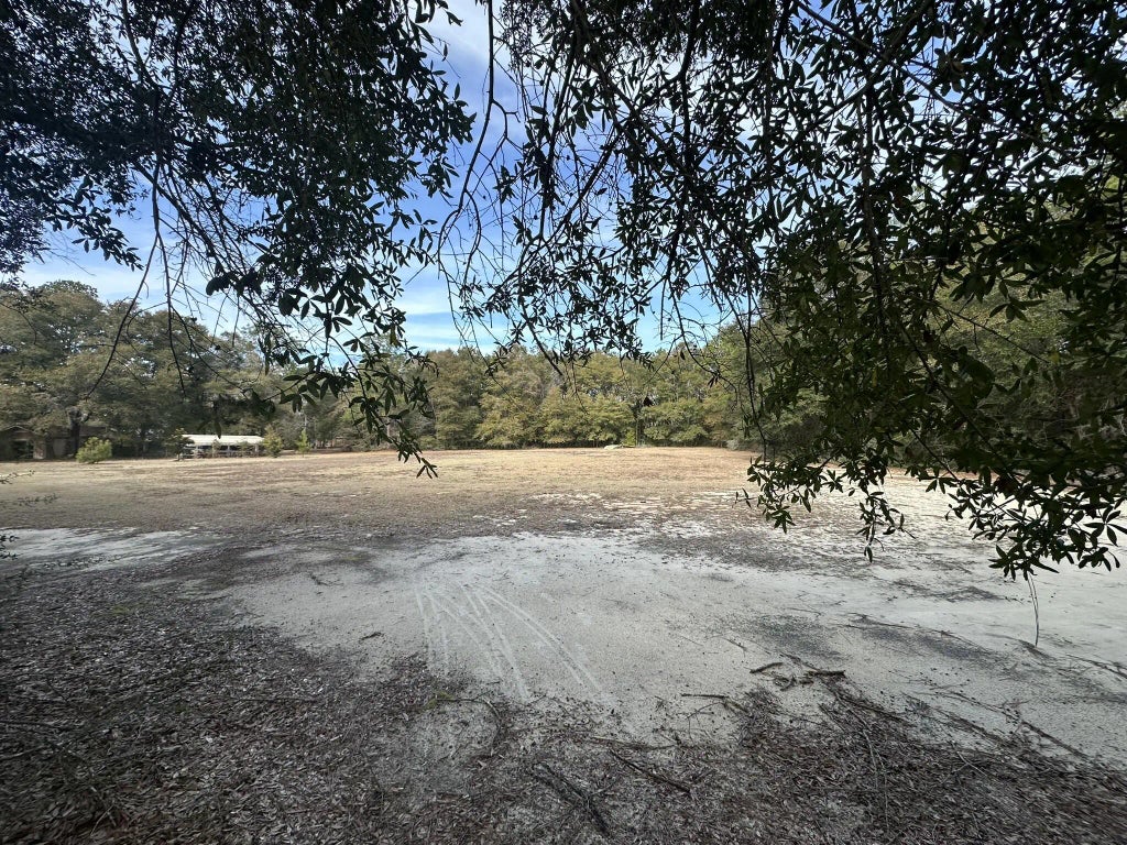 4 of 23 - 5895 Pineforest Drive, Crestview, FL