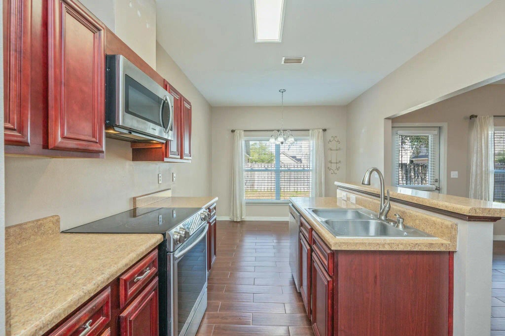 16 of 33 - 202 Ladue Avenue, Crestview, FL