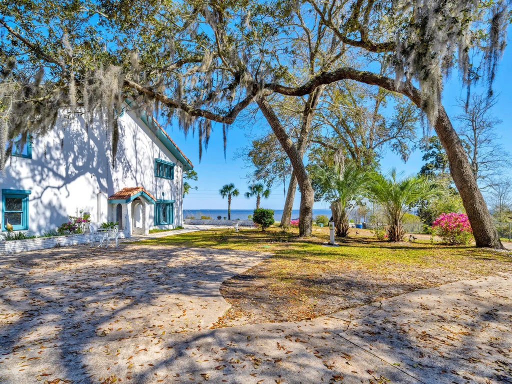 122 of 139 - 13000 W State Highway 20, Freeport, FL