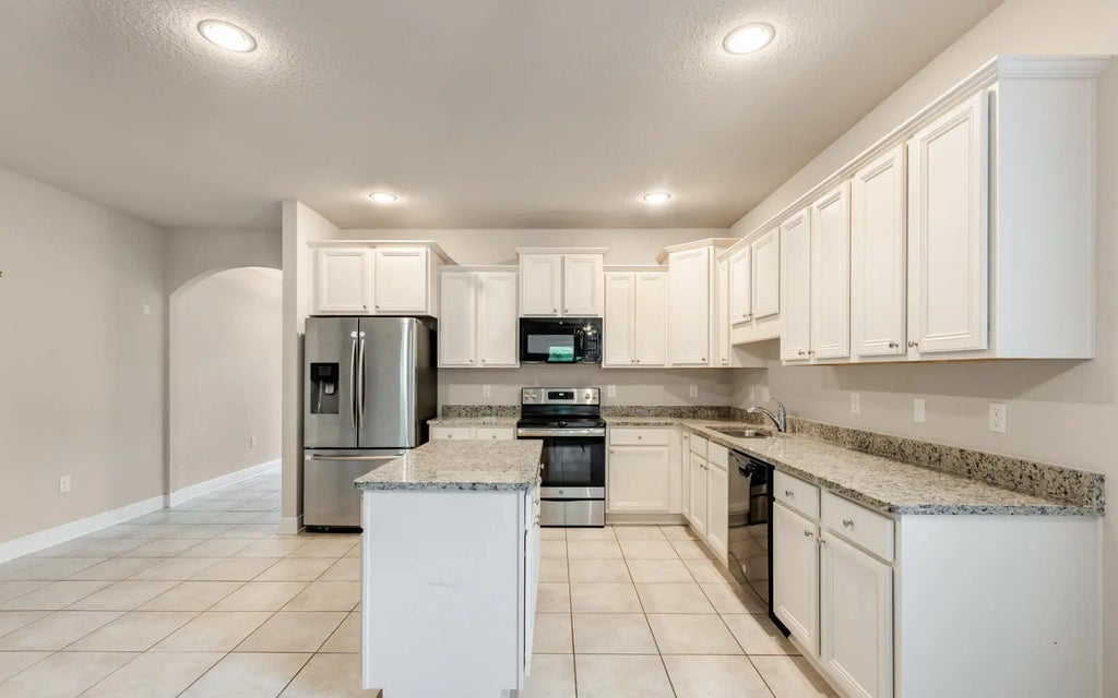 13 of 99 - 379 Whitman Way, Freeport, FL