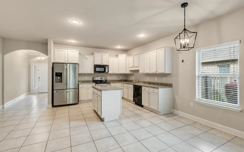 19 of 99 - 379 Whitman Way, Freeport, FL