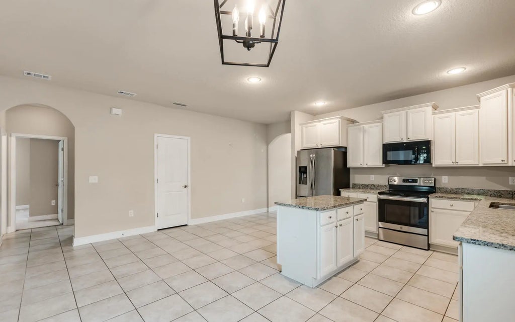 20 of 99 - 379 Whitman Way, Freeport, FL