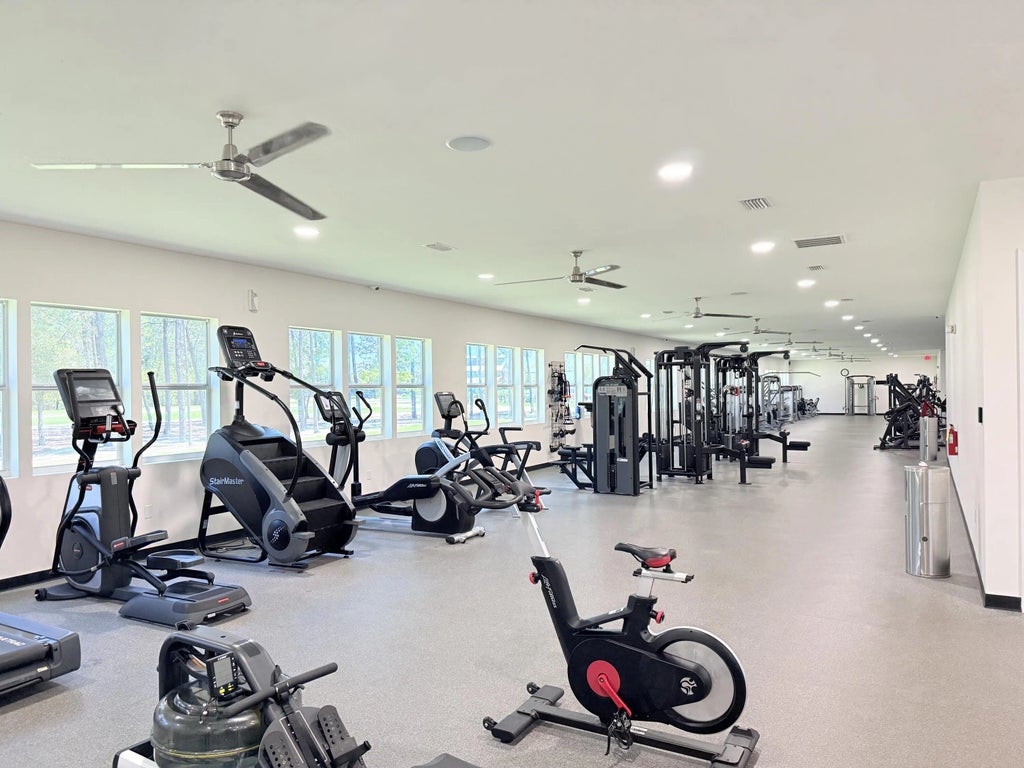 64 of 99 - 379 Whitman Way, Freeport, FL