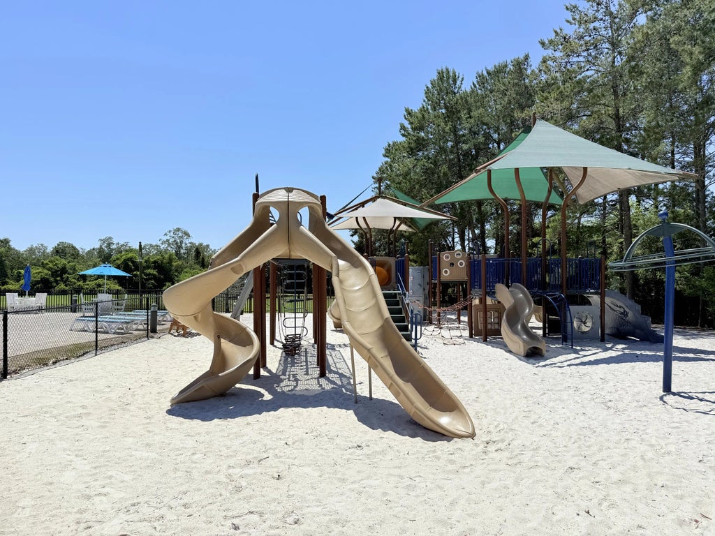 67 of 99 - 379 Whitman Way, Freeport, FL