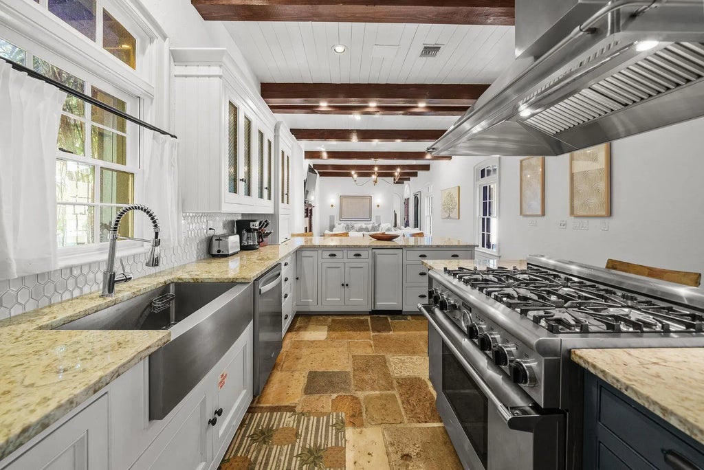 12 of 57 - 122 W Kingston Road, Rosemary Beach, FL