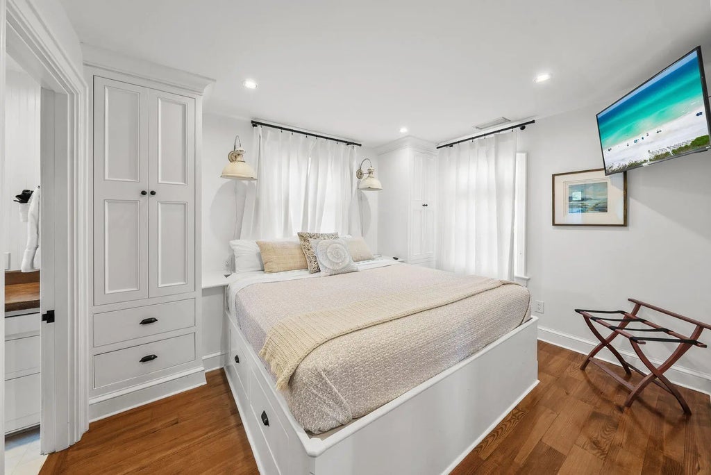 46 of 57 - 122 W Kingston Road, Rosemary Beach, FL