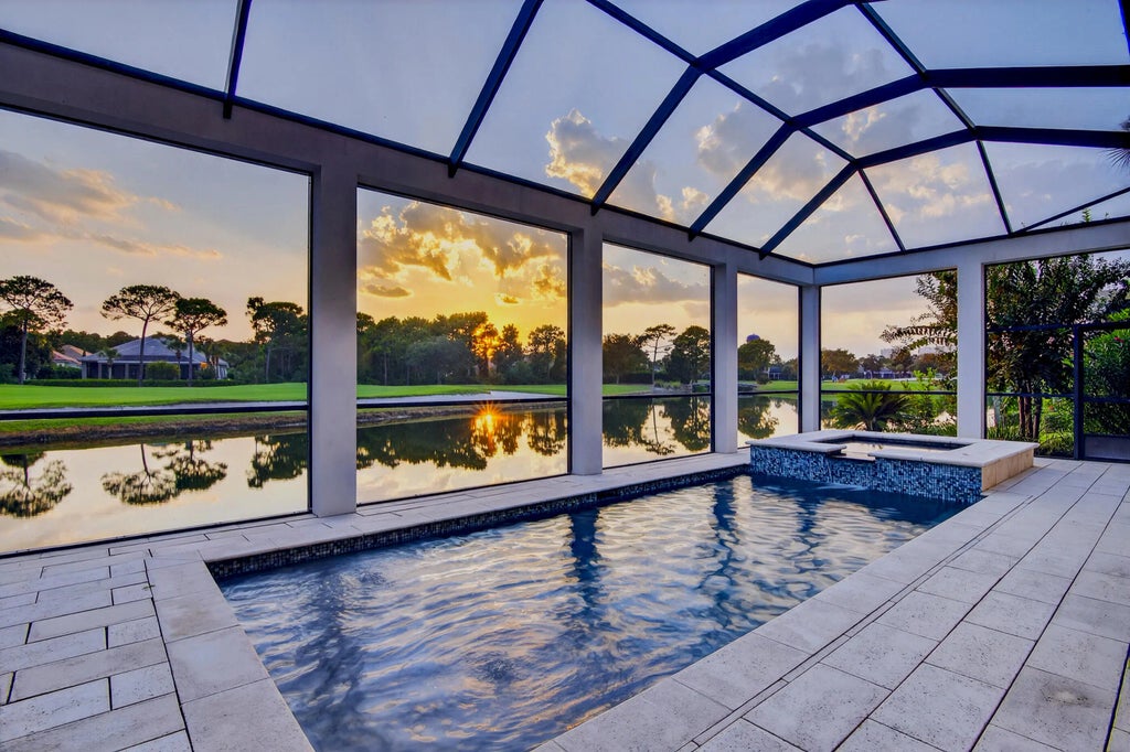 489 Regatta Bay Boulevard, Destin