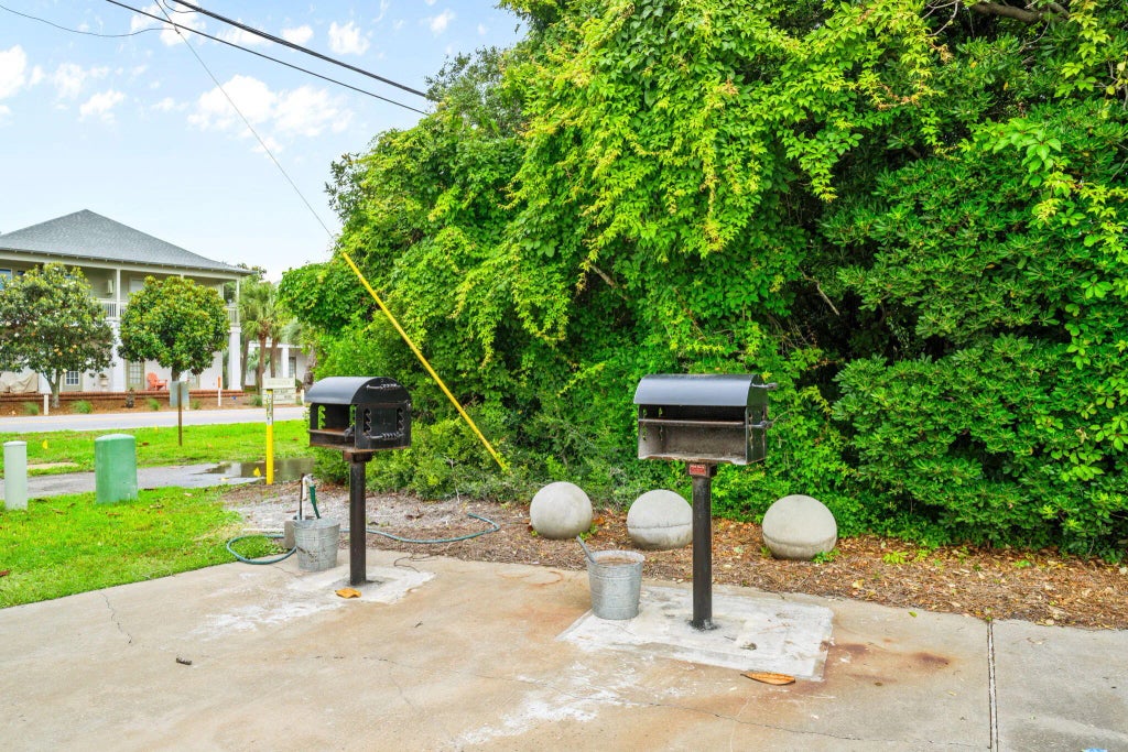 32 of 40 - 8294 E County Hwy 30a 1, Alys Beach, FL